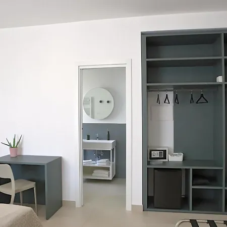 Francescosuite Bed & Breakfast 4*